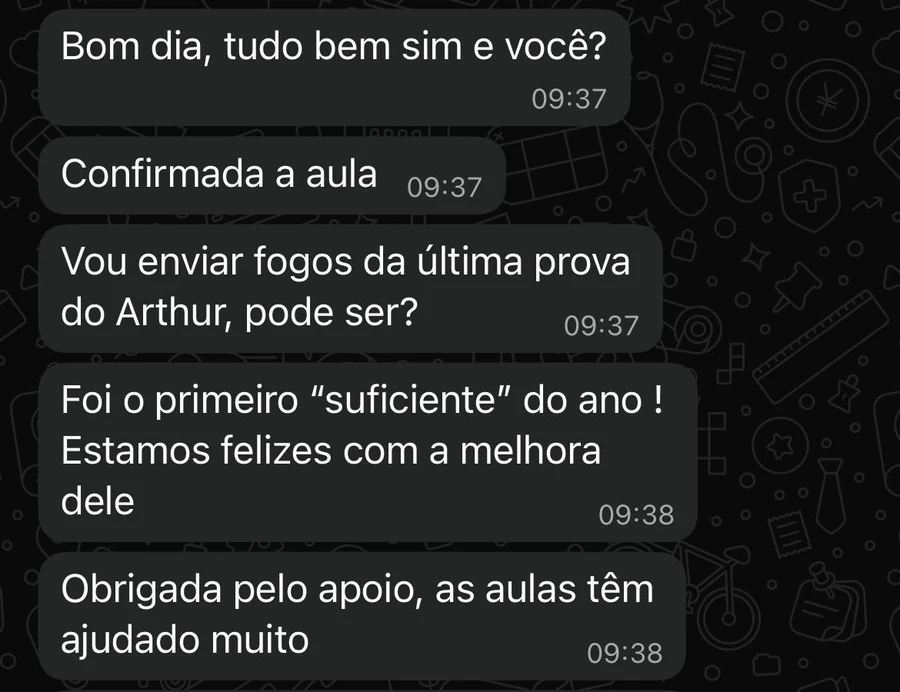 Mãe comemora o primeiro suficiente do ano do Arthur